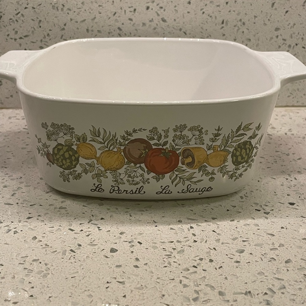 Vintage 1/3 quart corningware spice of life casserole dish